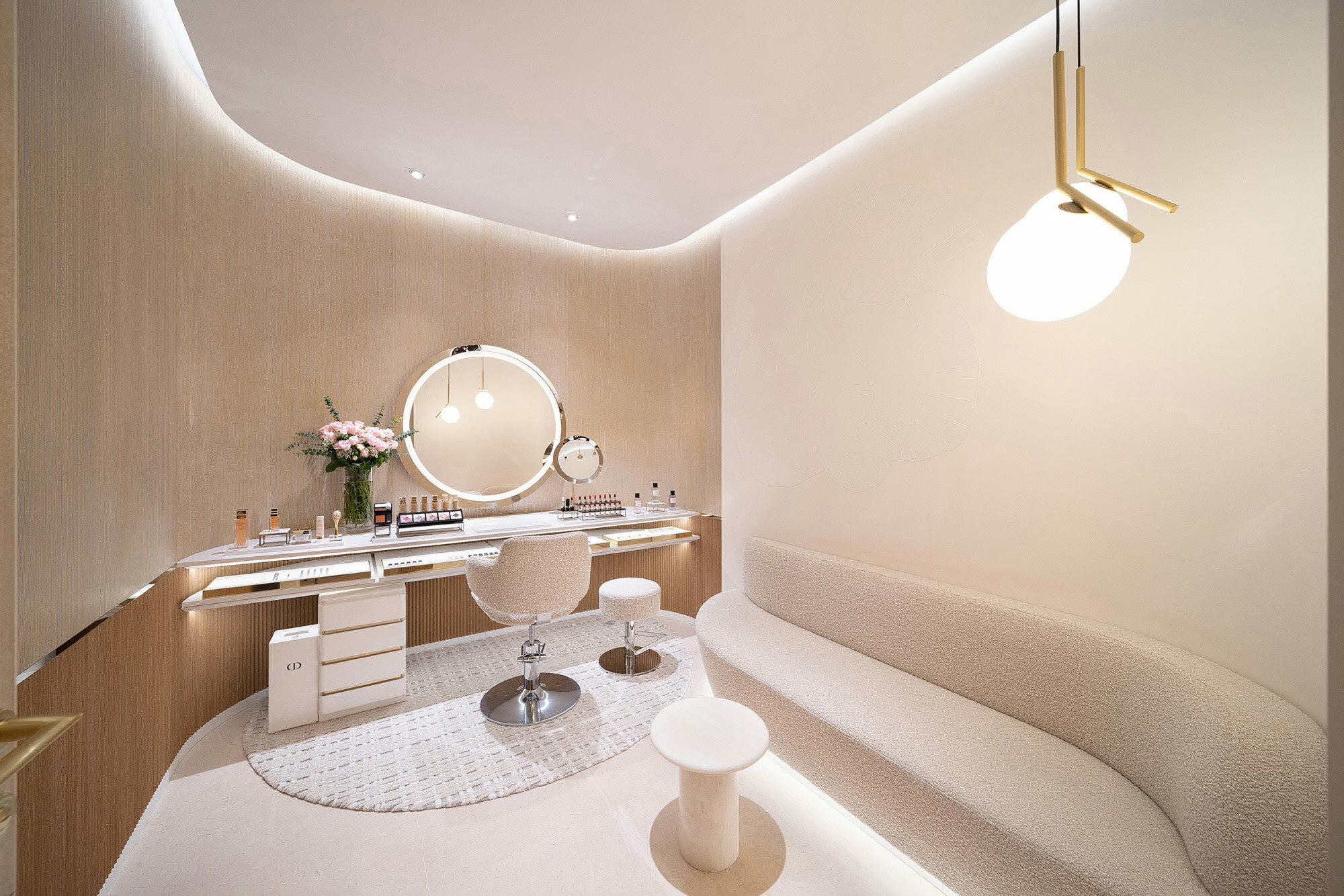 Dior salon and clearance spa